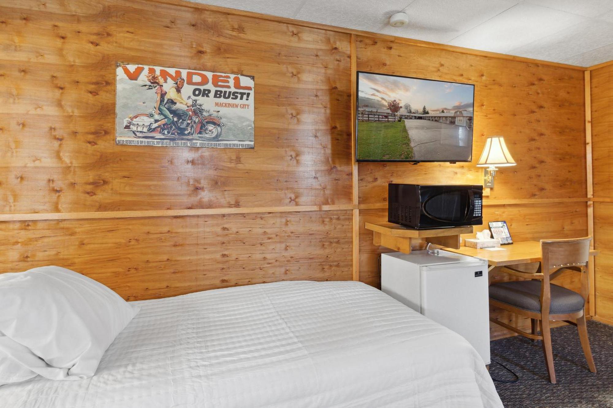 Vindel Motel Mackinaw City Exterior foto
