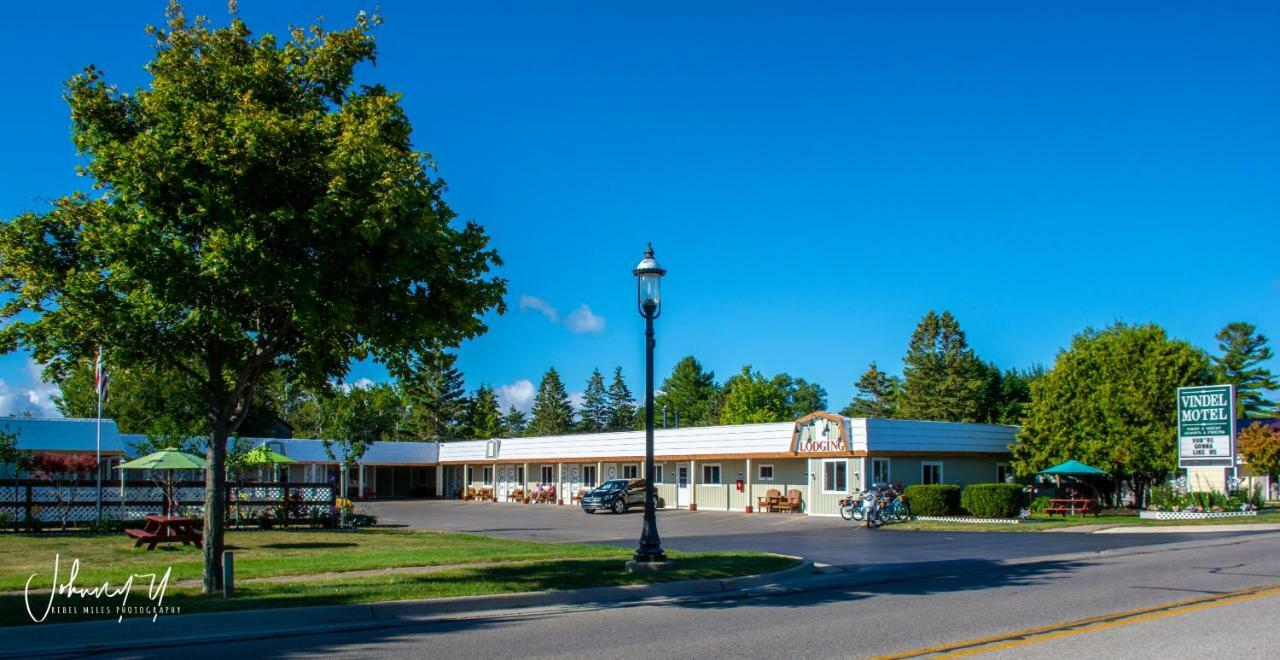 Vindel Motel Mackinaw City Exterior foto